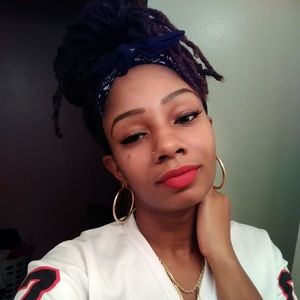 Meet your Posher, Markia